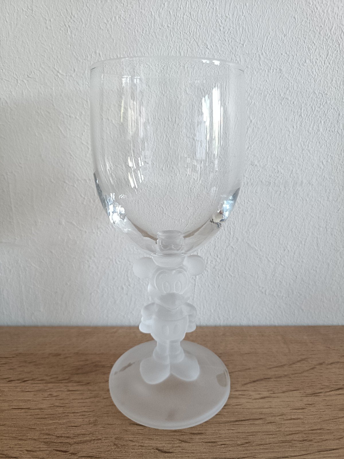 Wijnglas Mickey Mouse, Ophalen of Verzenden, Mickey Mouse, Zo goed als nieuw, Beeldje of Figuurtje