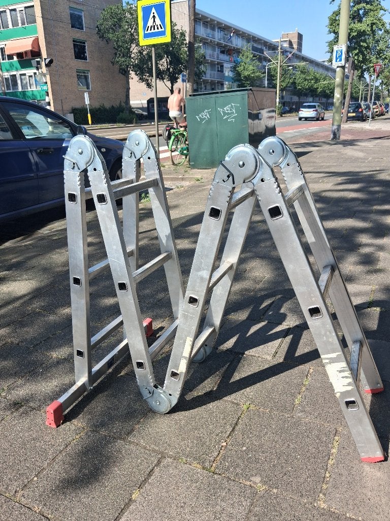 Multifunctionele ladder HYMER, 4x3 sporten, Ophalen, Zo goed als nieuw, Ladder, Opvouwbaar of Inschuifbaar
