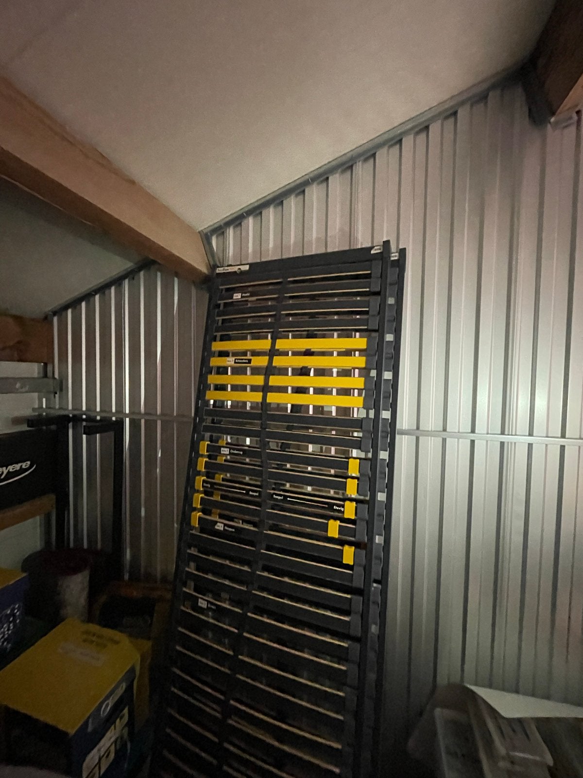 GRATIS OP TE HALEN 2 Lattenbodems 70x220cm, Ophalen, 90 cm, Eenpersoons, Zo goed als nieuw