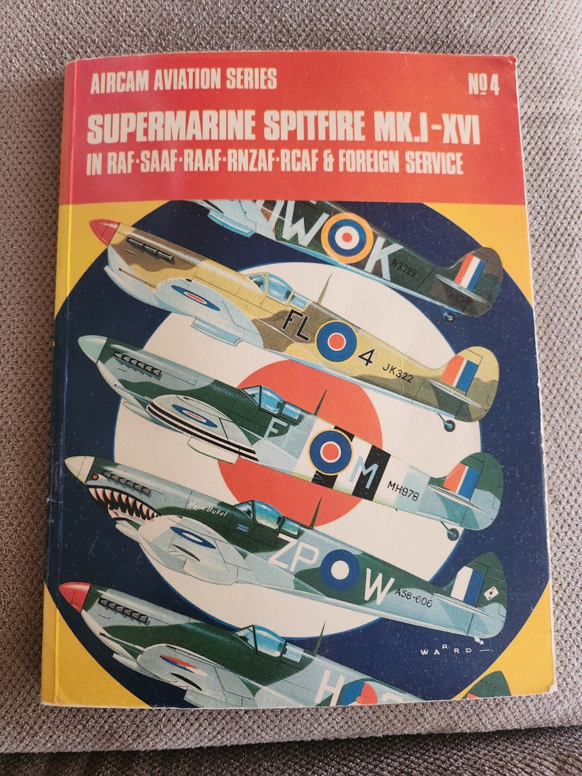 Supermarine Spitfire Mk.I-XVI in RAF & Foreign Service, Richard Ward, Ted Hooton, Ophalen of Verzenden, Luchtmacht, Tweede Wereldoorlog
