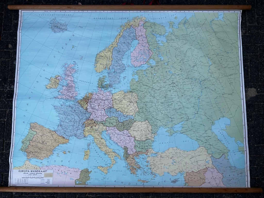Leuke, niet al te grote schoolplaat van Europa, Antiek en Kunst, Ophalen of Verzenden, Natuur en Biologie
