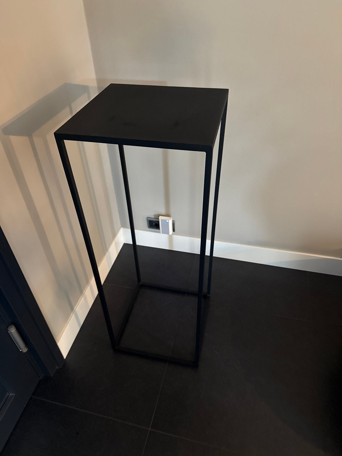 Zwarte Zuil Maison Manon - 100 cm hoog, Huis en Inrichting, Woonaccessoires | Zuilen en Pilaren, Zo goed als nieuw, Ophalen