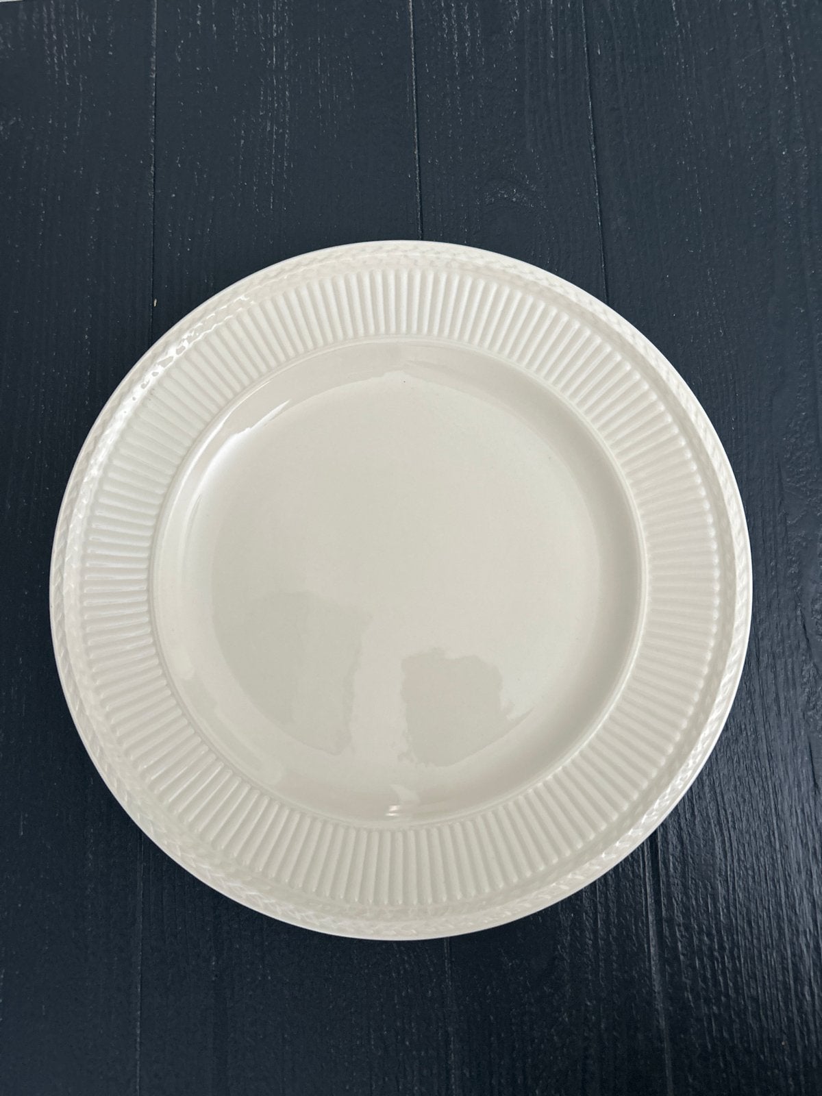 Wedgwood Edme groot diner/onderbord Ø 32 cm, Ophalen, Klassiek, Zo goed als nieuw, Bord(en)