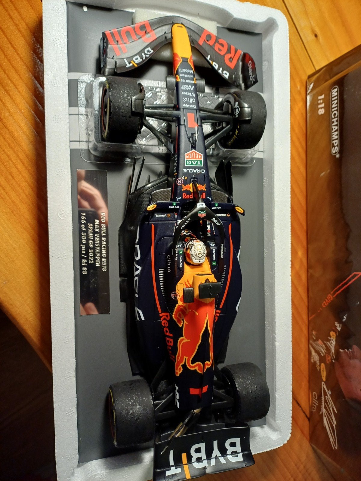 Max Verstappen RB18 2022 Spanje GP Schaalmodel 1:18, Ophalen of Verzenden, Zo goed als nieuw, Formule 1