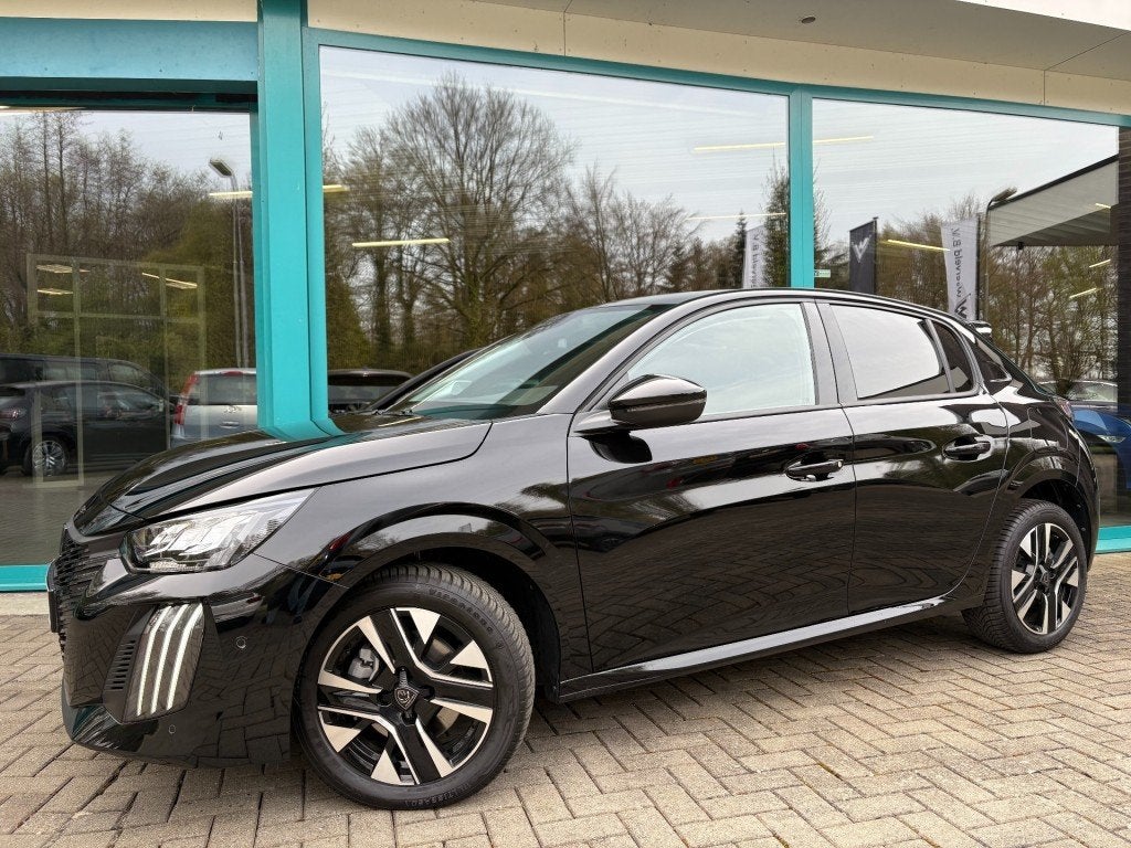 Peugeot 208 1.2 HYBRID 110 e-DCS6 CarPlay, Virtual, LED, *18, Auto's, Automaat, Gebruikt, 1199 cc, Zwart