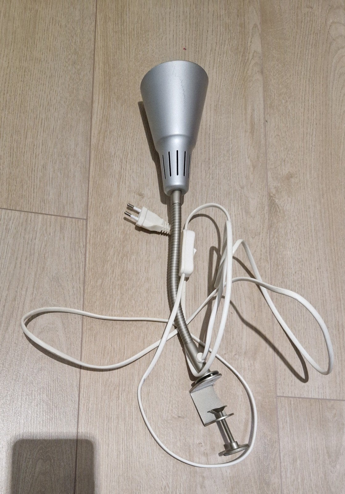 IKEA bedlampje klemlampje zilver clip, Gebruikt, E14 (klein), Zilver, Ophalen of Verzenden