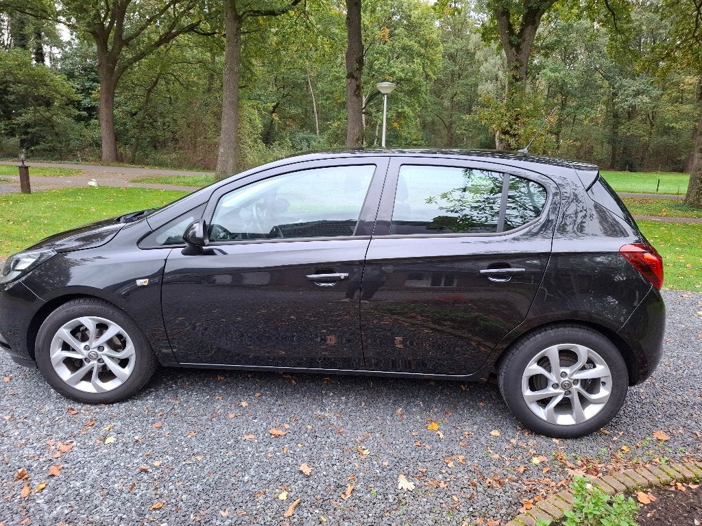 Opel Corsa-E 1.4 66KW/90PK 5D 2016 Zwart, Auto's, Voorwielaandrijving, 1063 kg, 1398 cc, 4 cilinders