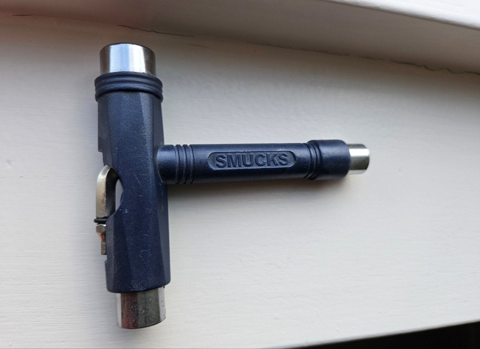 Smucks Skate tool, T- tool skateboard, Ophalen of Verzenden, Zo goed als nieuw, Skateboard