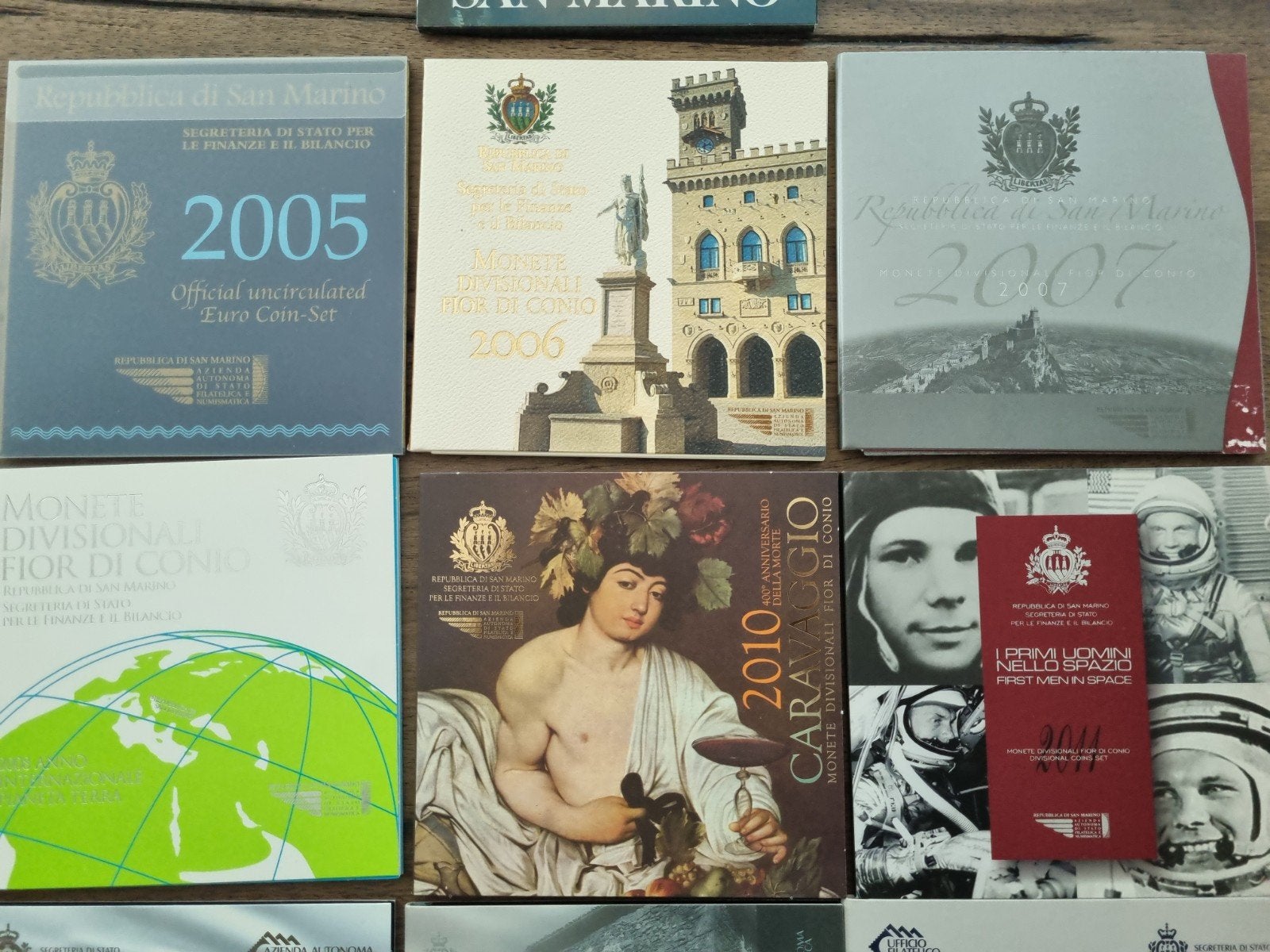 San Marino BU‑jaarsets, Postzegels en Munten, Ophalen of Verzenden