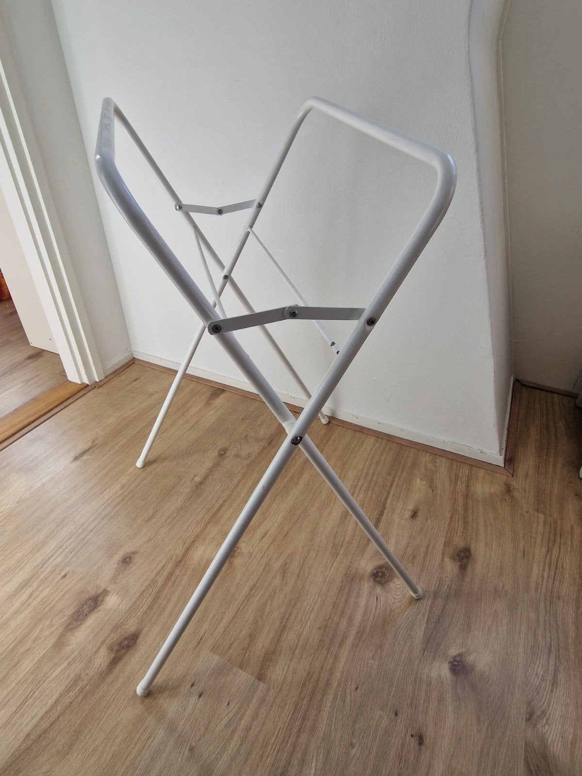 badstandaard, Kinderen en Baby's, Ophalen, Zo goed als nieuw, Overige typen, Bébé-jou