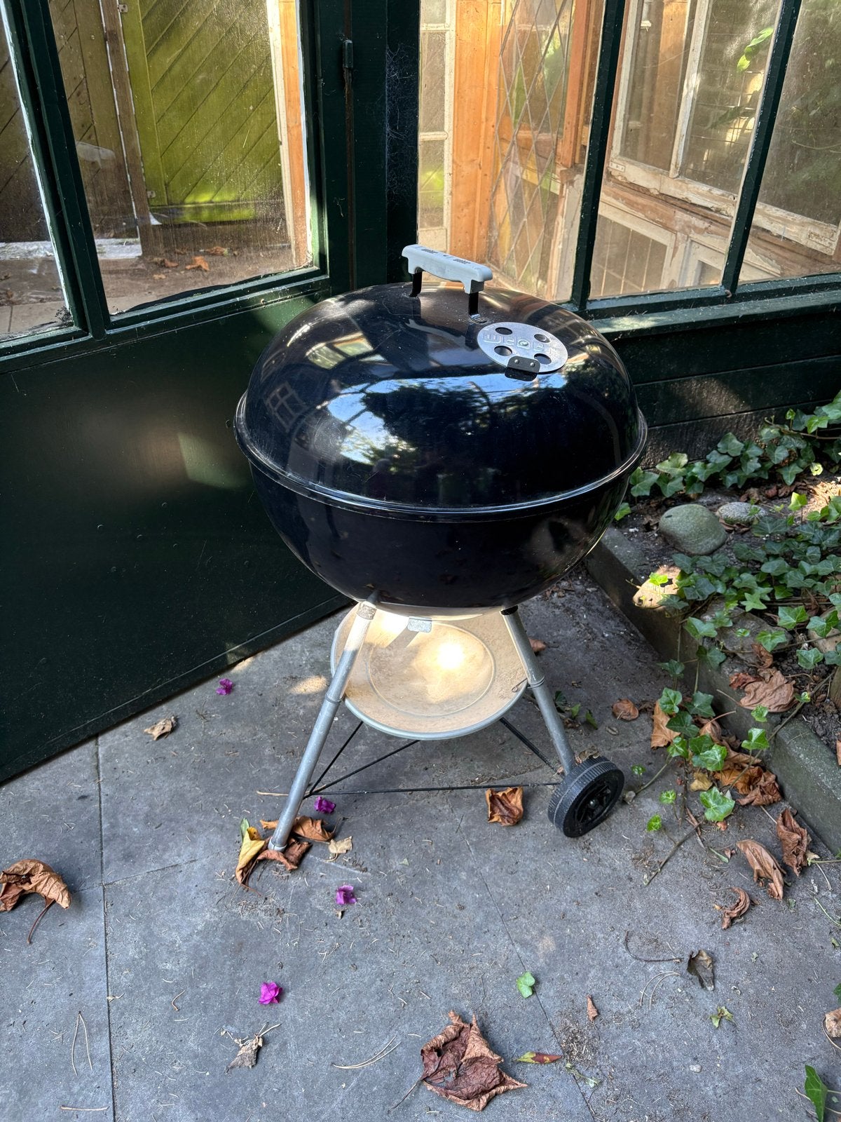 Weber Compact Kettle BBQ - Zwart, Ophalen, Gebruikt