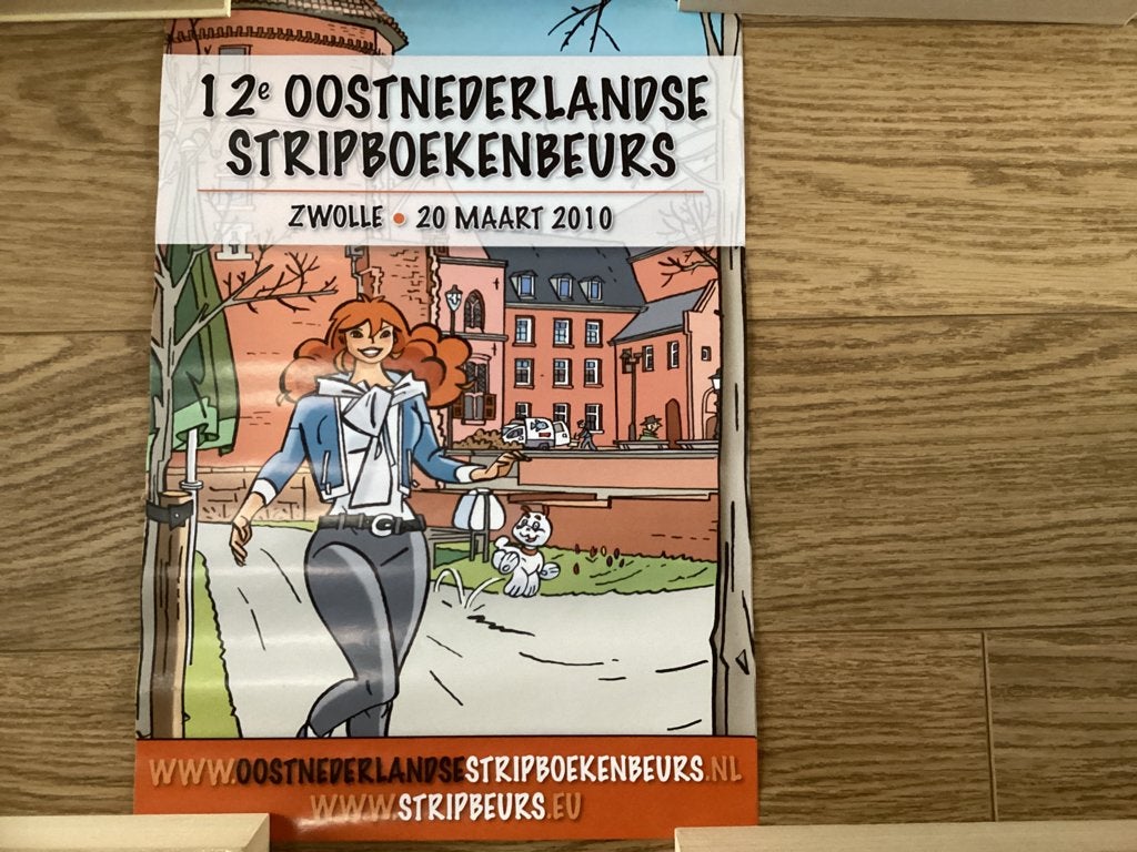 Strip posters div. o.a. Franka, Chris Ware, Asterix, Kuifje, Meerdere stripboeken, Ophalen of Verzenden, Zo goed als nieuw
