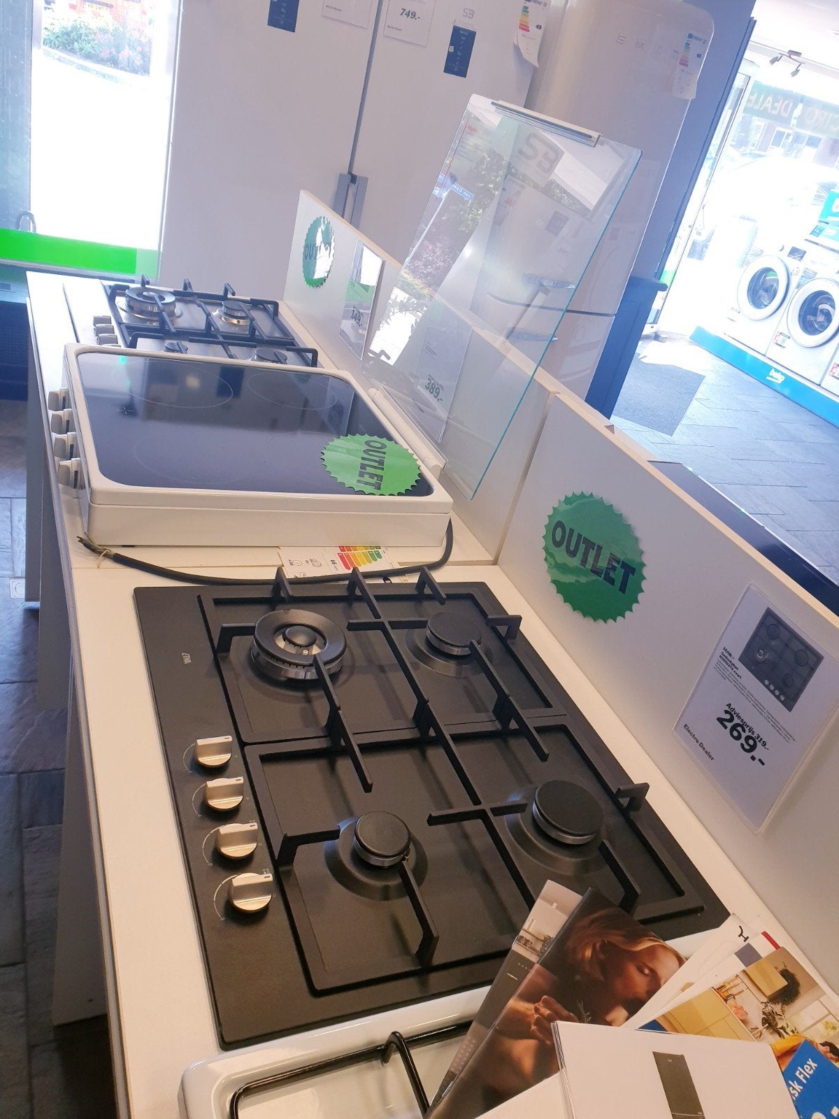 Gaskookplaat  - met Wokbrander - Mat Zwart Nieuw, Ophalen, Nieuw, 4 kookzones, Energieklasse A of zuiniger