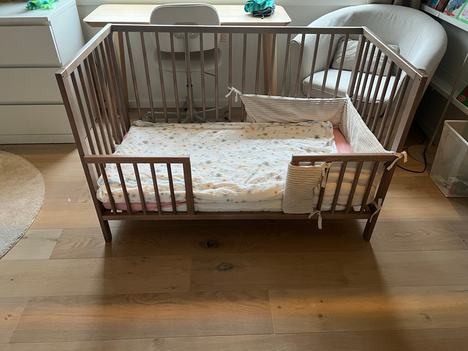 Houten ledikant met matras - Zo goed als nieuw, Ophalen, Zo goed als nieuw, Ledikant