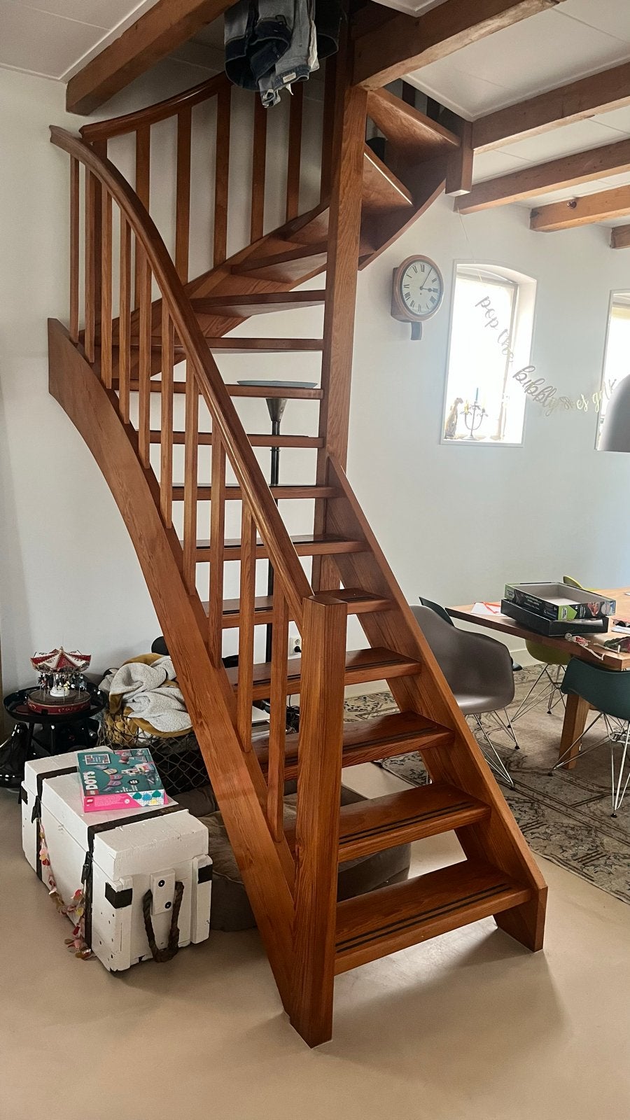 Mooie pitch pine trap met leuning - Zo goed als nieuw, Ophalen, Zo goed als nieuw, Trap, 2 tot 4 meter