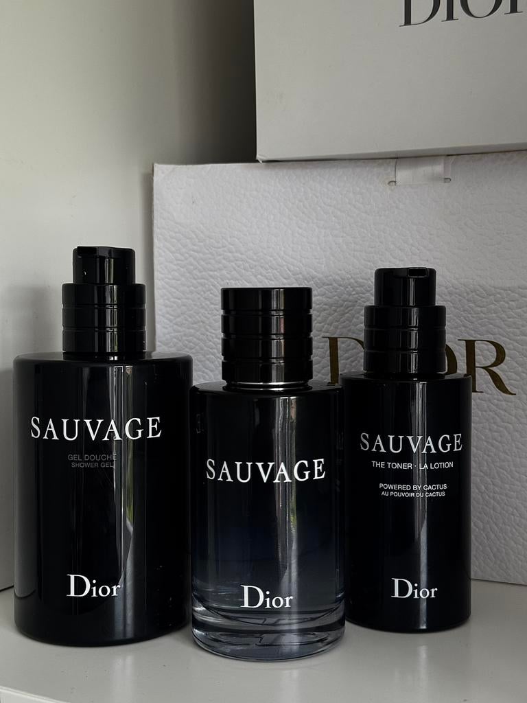 Dior Sauvage set, Sieraden, Tassen en Uiterlijk, Uiterlijk | Parfum, Ophalen of Verzenden, Nieuw