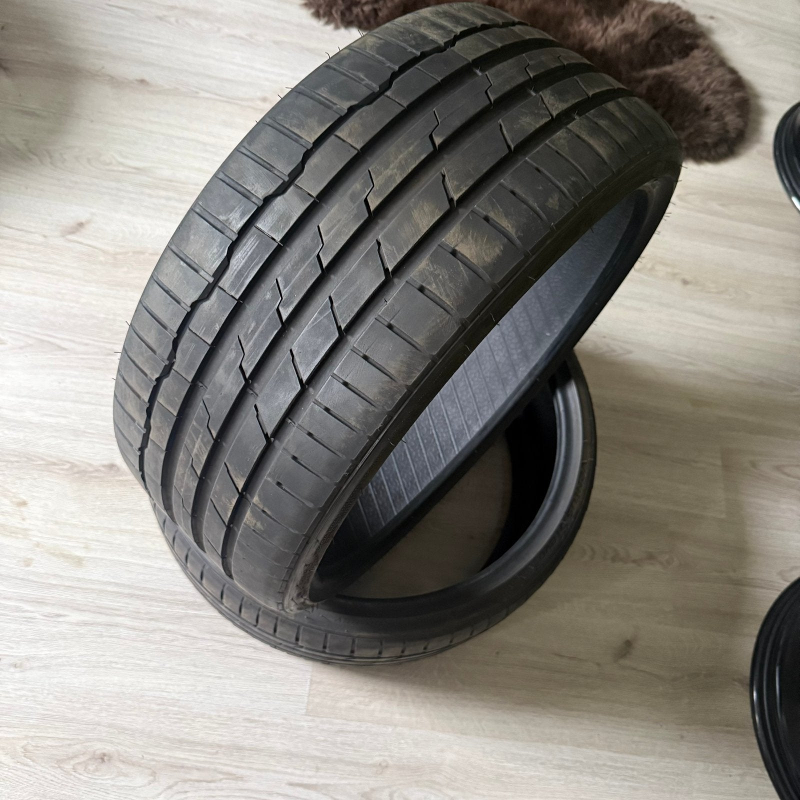Hankook 225 30 20, Gebruikt, Ophalen of Verzenden, Band(en), Personenwagen