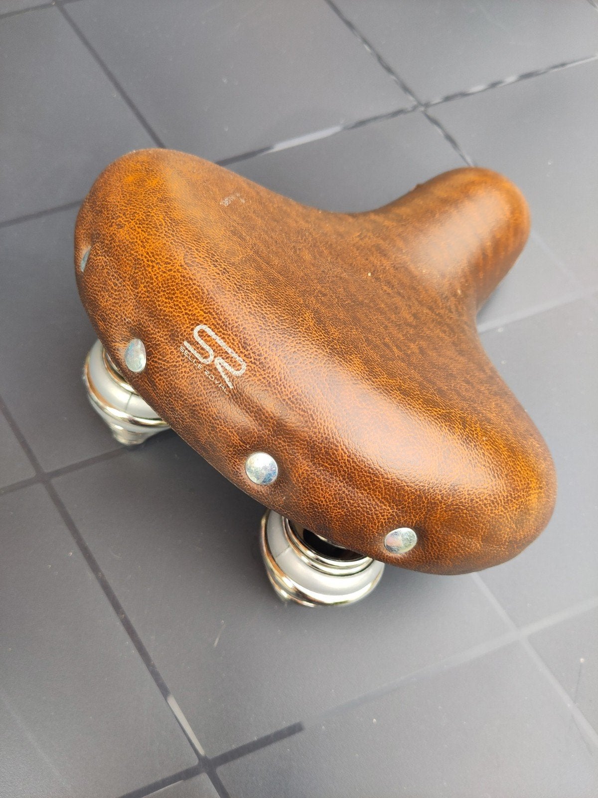 Gratis fietszadel met vering - Selle royal, Fietsen en Brommers, Ophalen