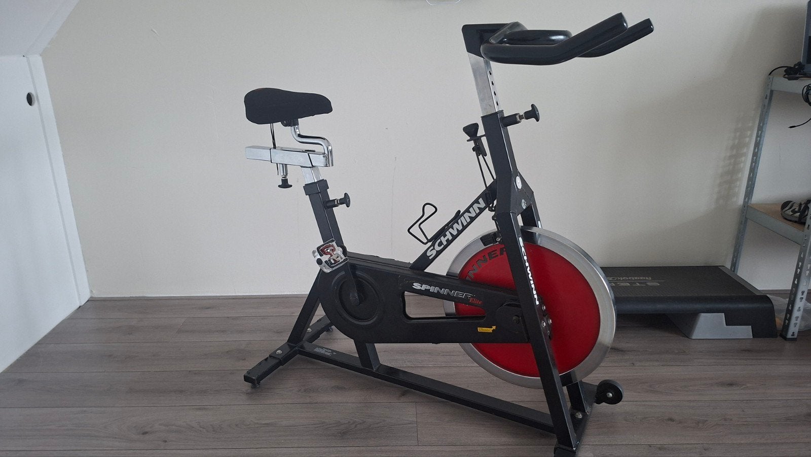 Schwinn Spinningfiets - Perfect voor Thuis Workouts, Ophalen, Gebruikt, Spinningfiets, Metaal