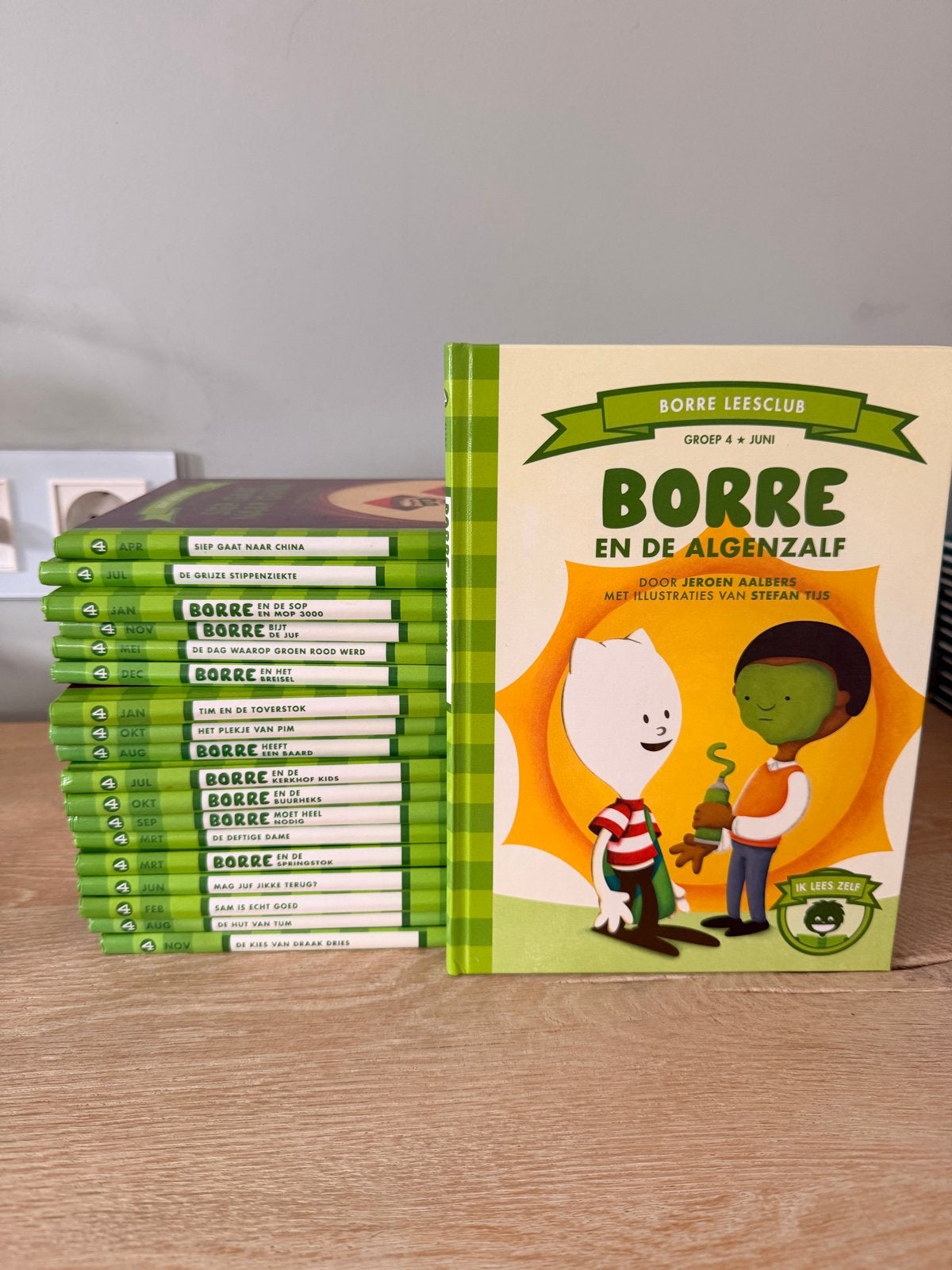 Borre Leesclub Boeken 1/2 groep 4 groep 5, Ophalen of Verzenden, Zo goed als nieuw, Fictie algemeen