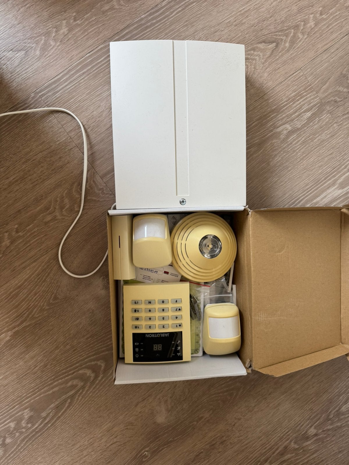 Jablotron JA-63 alarmststeem, Ophalen of Verzenden, Compleet systeem, Draadloos, Beweging