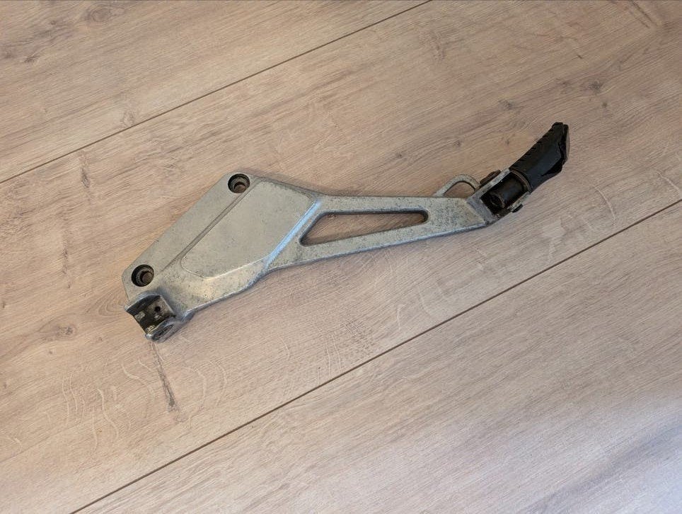 Cb500 pc32 Schetsplaat / voetsteun links, Motoren, Ophalen of Verzenden