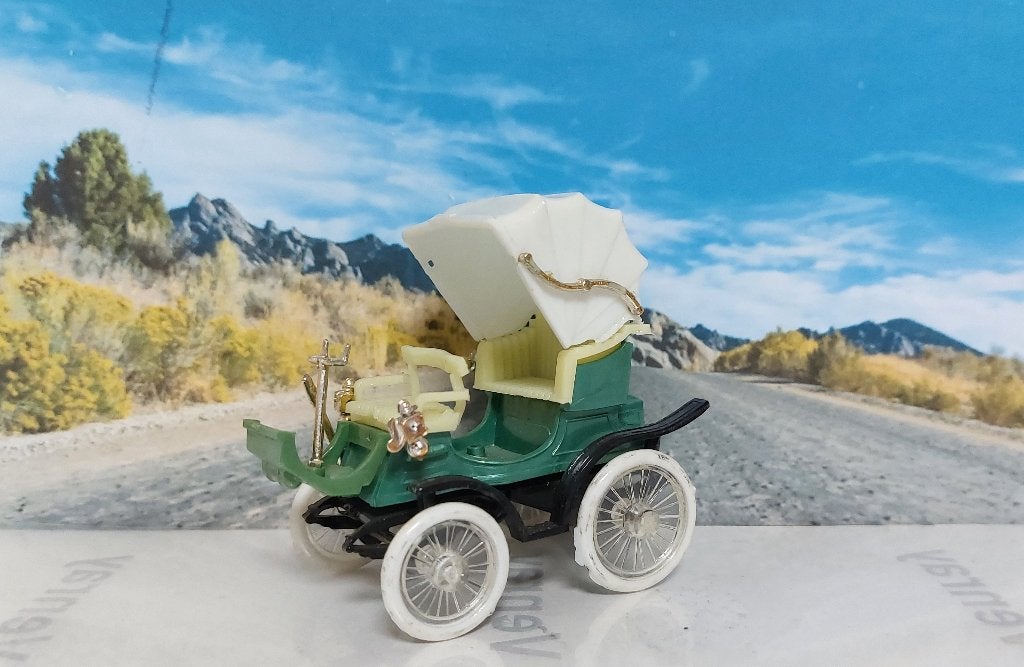 1:43 Peugeot Type 19 Victoria Phaeton 1899; Guisval #3, Hobby en Vrije tijd, Modelauto's | 1:43, Ophalen of Verzenden, Zo goed als nieuw