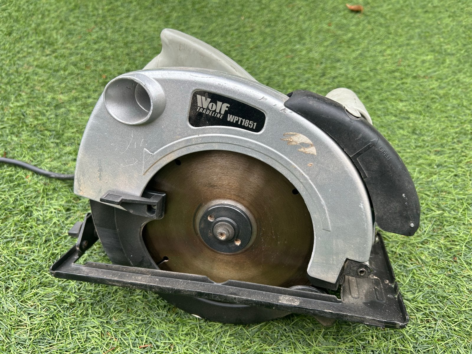 Wolf Tradeline WPT1851 Cirkelzaag - 1200W, 65mm zaagdiepte, Ophalen, Gebruikt, Cirkelzaag, 30 tot 70 mm