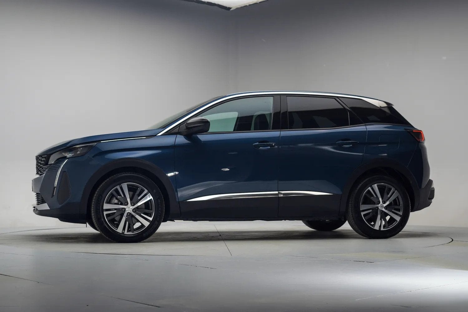 Peugeot 3008 Hybrid 180 Allure pack [ Navi Apple/Android Cli, Auto's, Blauw, Plug-in hybride, Bedrijf, Hybride Elektrisch/Benzine