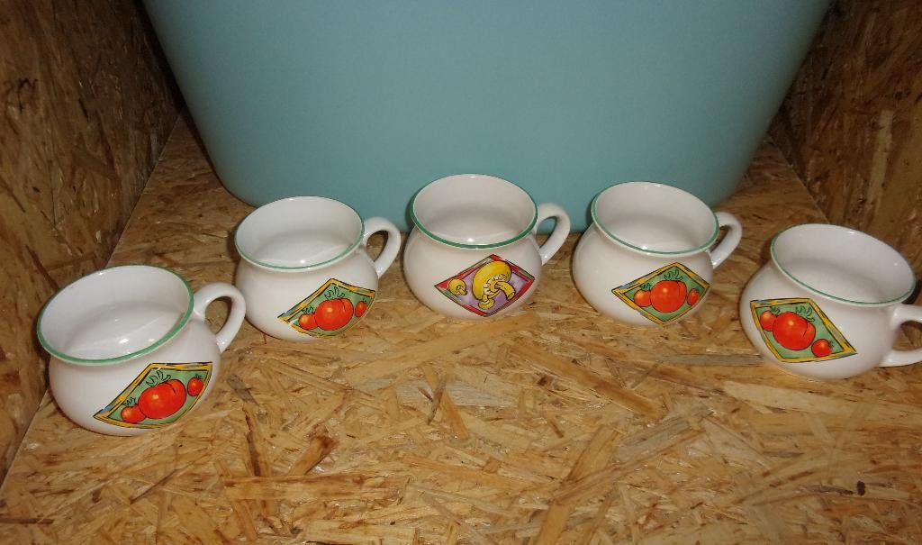 5 retro soepkommen soepkop soep kom kop tomaat champignon, Huis en Inrichting, Gebruikt, Ophalen of Verzenden, Kom(men), Overige stijlen