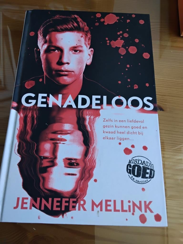 Jennefer Mellink - Genadeloos, Ophalen of Verzenden, Zo goed als nieuw, Jennefer Mellink