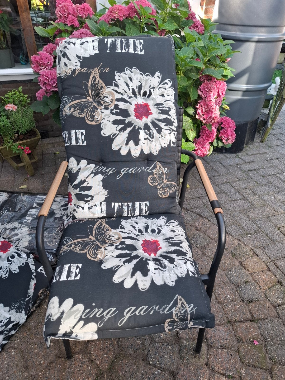 5 Nog GOEIE TUINSTOELKUSSENS, Ophalen, Zo goed als nieuw