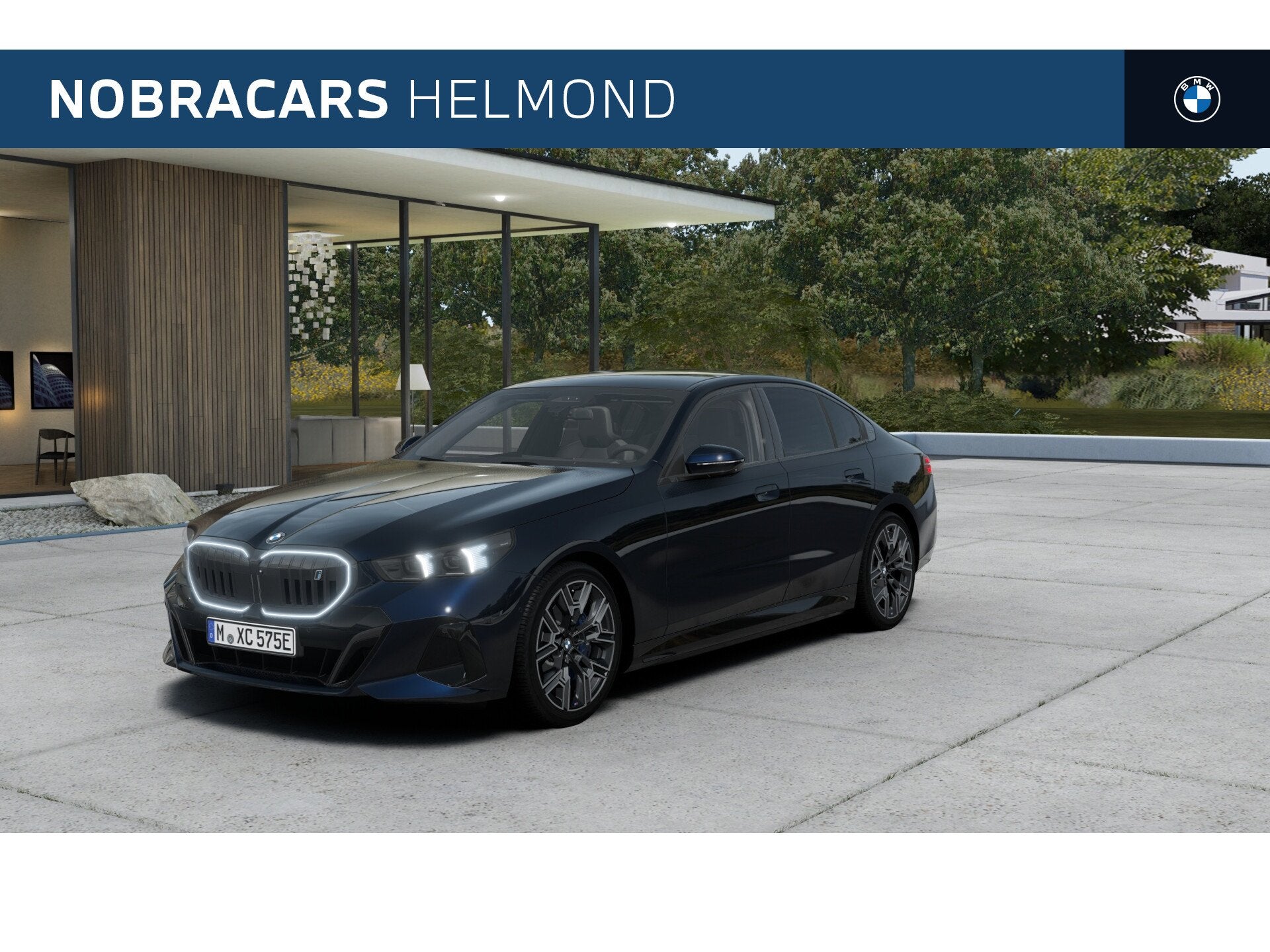 BMW i5 eDrive40 M Sport / Panoramadak / Trekhaak / Adaptieve, Automaat, 2095 kg, Achterwielaandrijving, Zwart