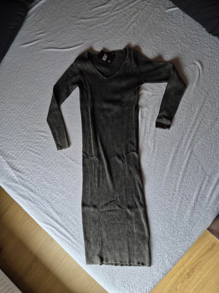 Jurk, Kleding | Dames, Maat 38/40 (M), Nieuw, Ophalen of Verzenden, Grijs