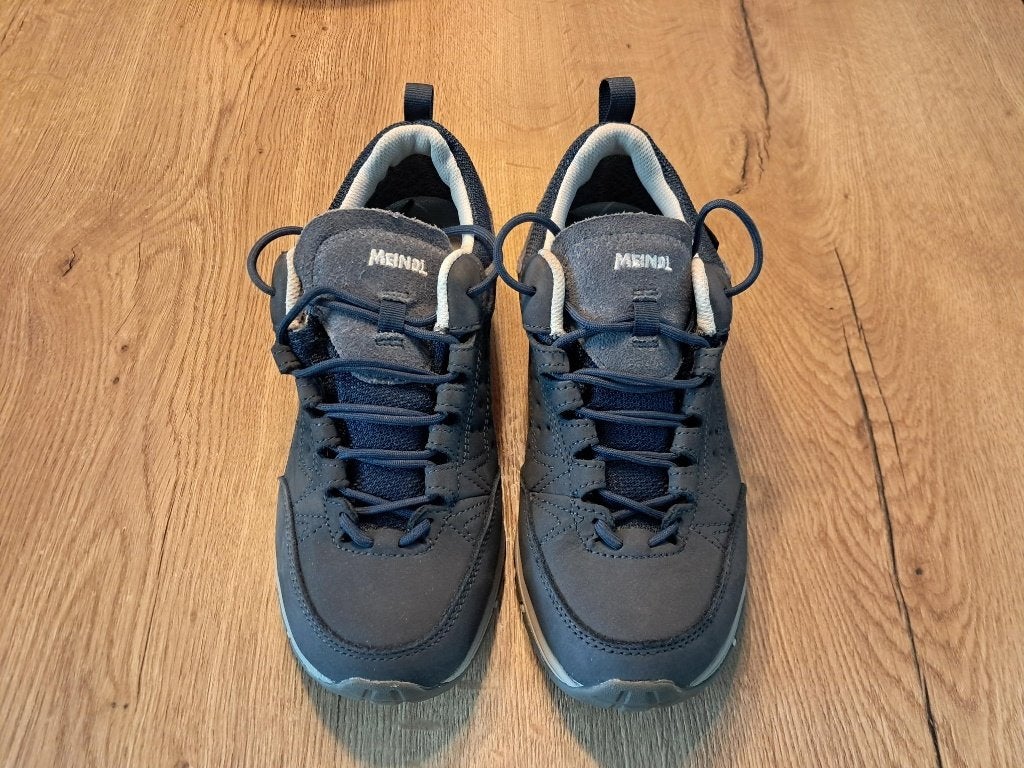 Te Koop nieuwe Meindl dames wandelschoen maat 6,5., Ophalen of Verzenden, Nieuw, Schoenen
