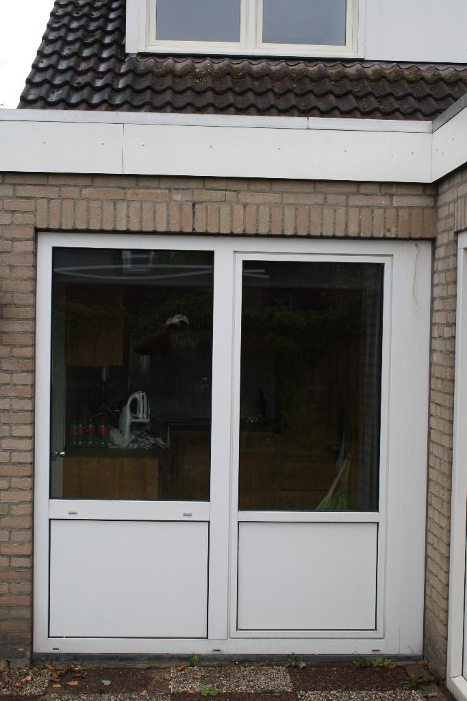 Kuntstof raam / deur kozijn, Doe-het-zelf en Verbouw, Kozijnen en Schuifpuien, Ophalen, Kunststof, Deurkozijn, Zo goed als nieuw