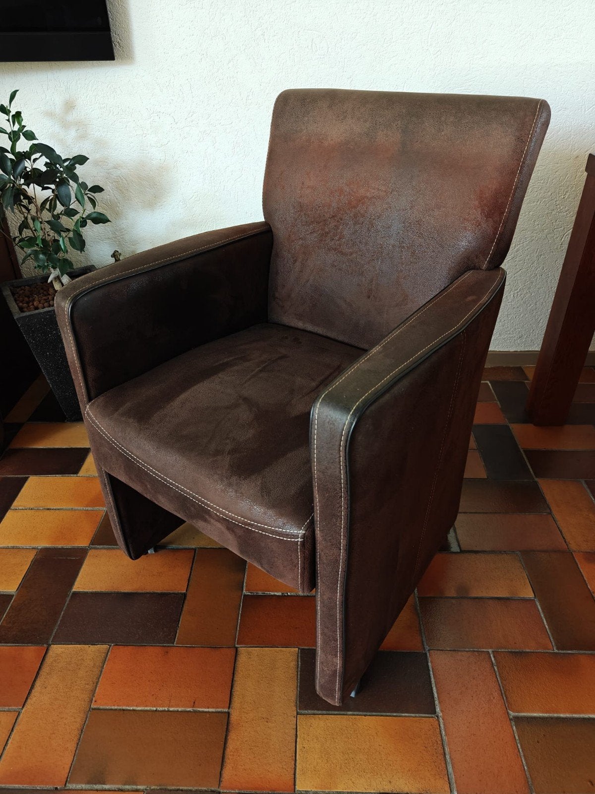 6 gratis leren eetkamerstoelen met wieltjes, Ophalen, Gebruikt, Bruin, Leer