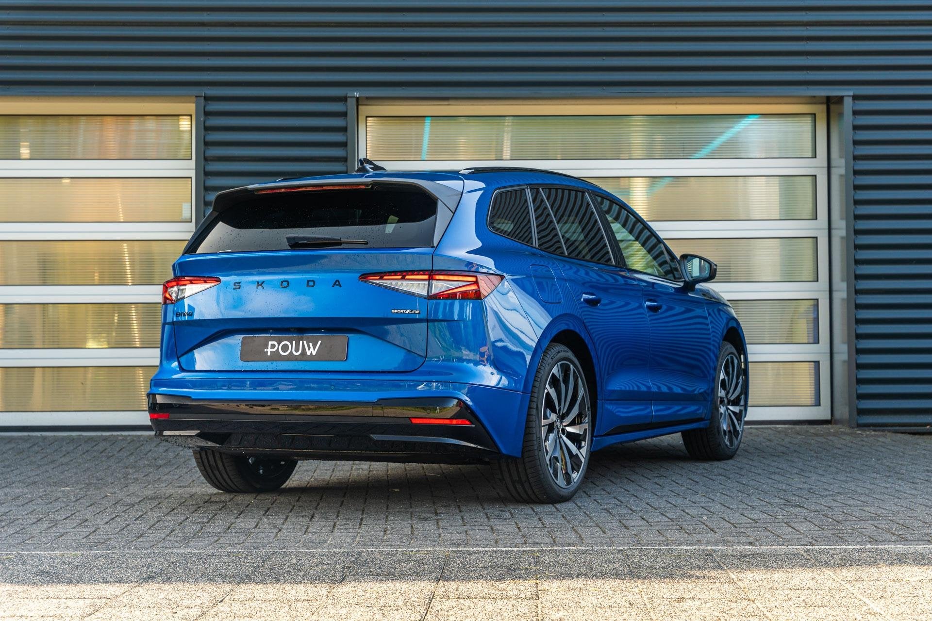 Skoda Enyaq 286pk 85 Sportline Tour Edition | Panoramadak |, Auto's, Automaat, 12 maanden, Achterwielaandrijving, 510 min