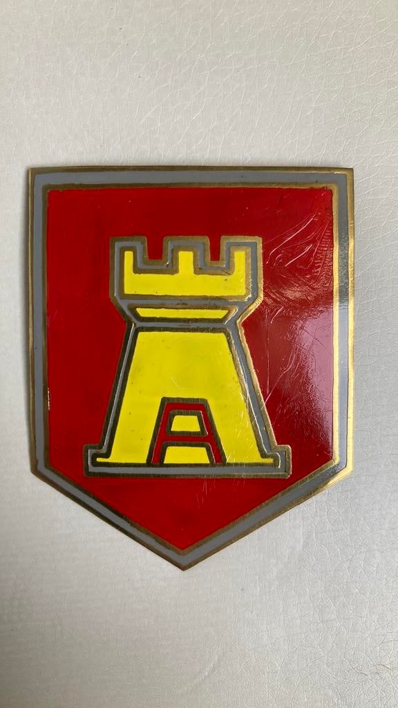 KNIL Stafkwartier A-Divisie, Verzamelen, Ophalen of Verzenden, Landmacht, Nederland, Embleem of Badge