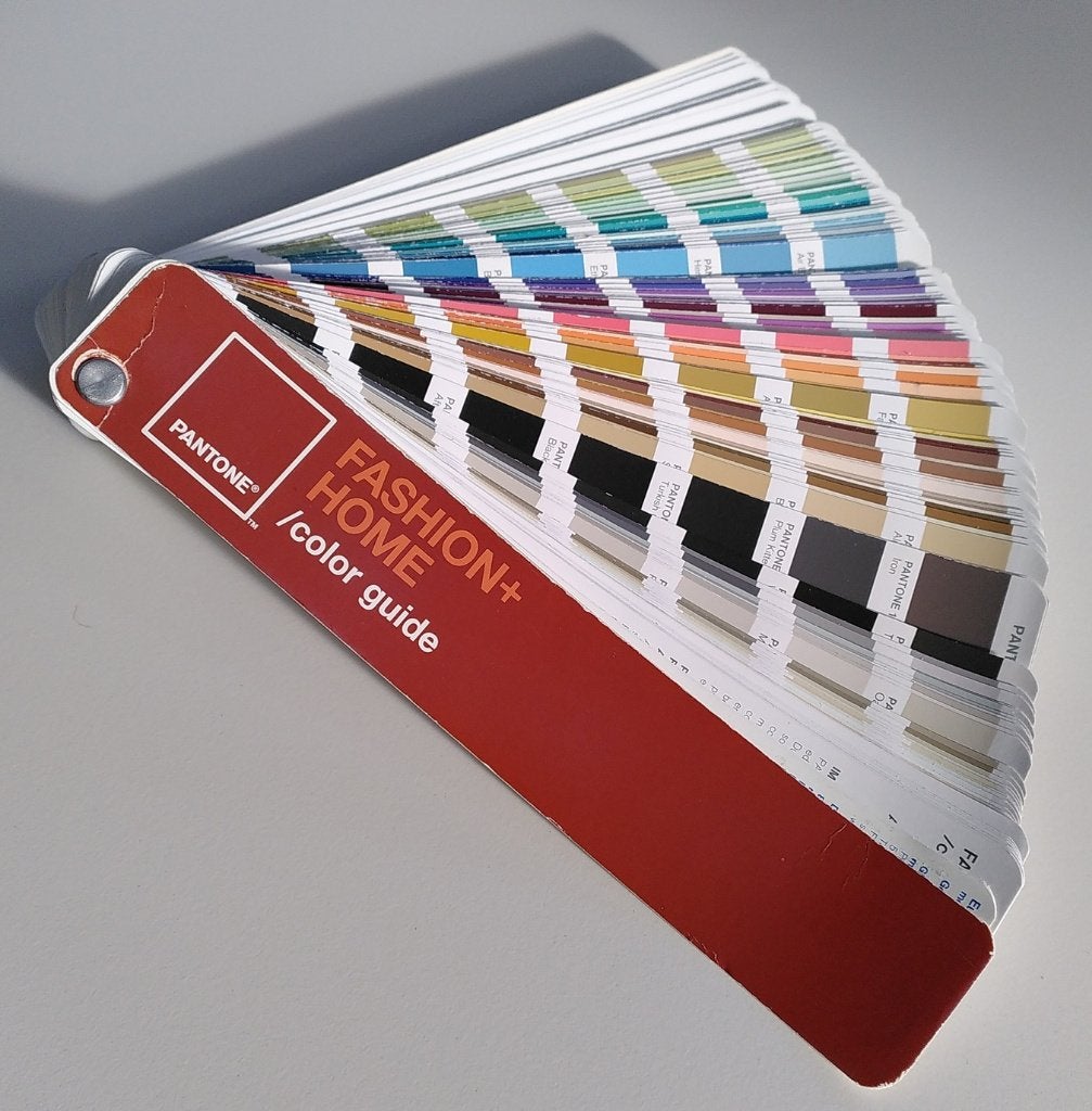 Pantone kleurenwaaier – color guide Fashion and Home, Ophalen of Verzenden, Gebruikt