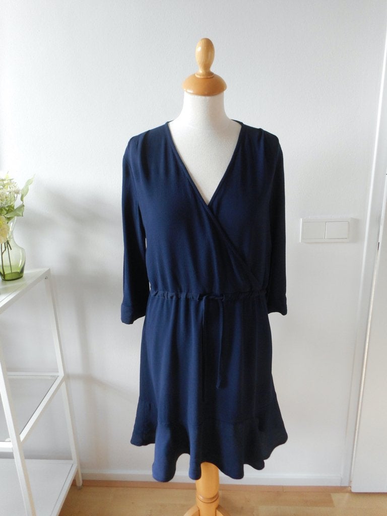 Jurk van MbyM, maat, Kleding | Dames, Jurken, Zo goed als nieuw, Maat 38/40 (M), Blauw, Knielengte, Ophalen of Verzenden