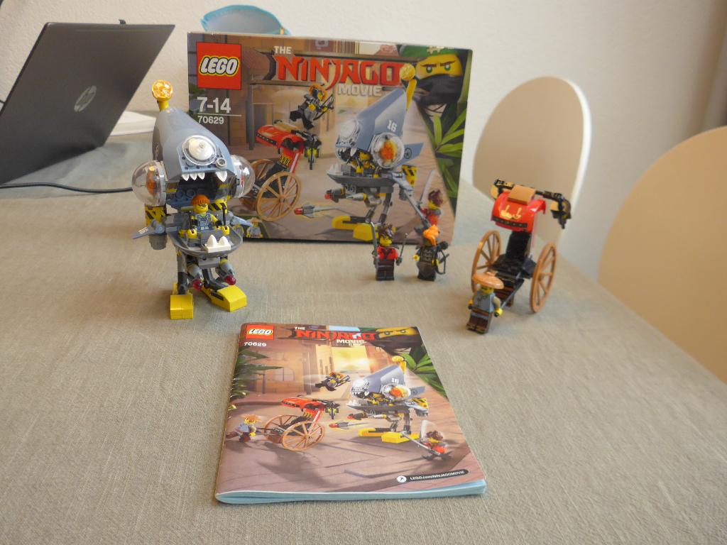 Lego the Ninjago movie 70629 Piranha aanval, Ophalen of Verzenden, Zo goed als nieuw, Complete set, Lego