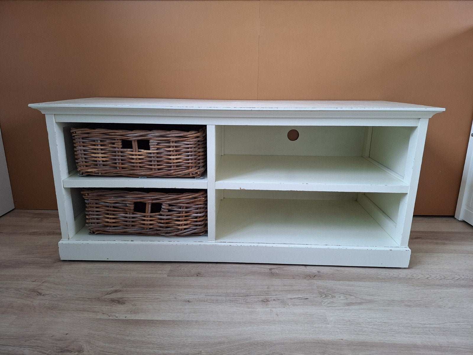 Tv meubel, Ophalen, Gebruikt, 100 tot 150 cm, Minder dan 100 cm