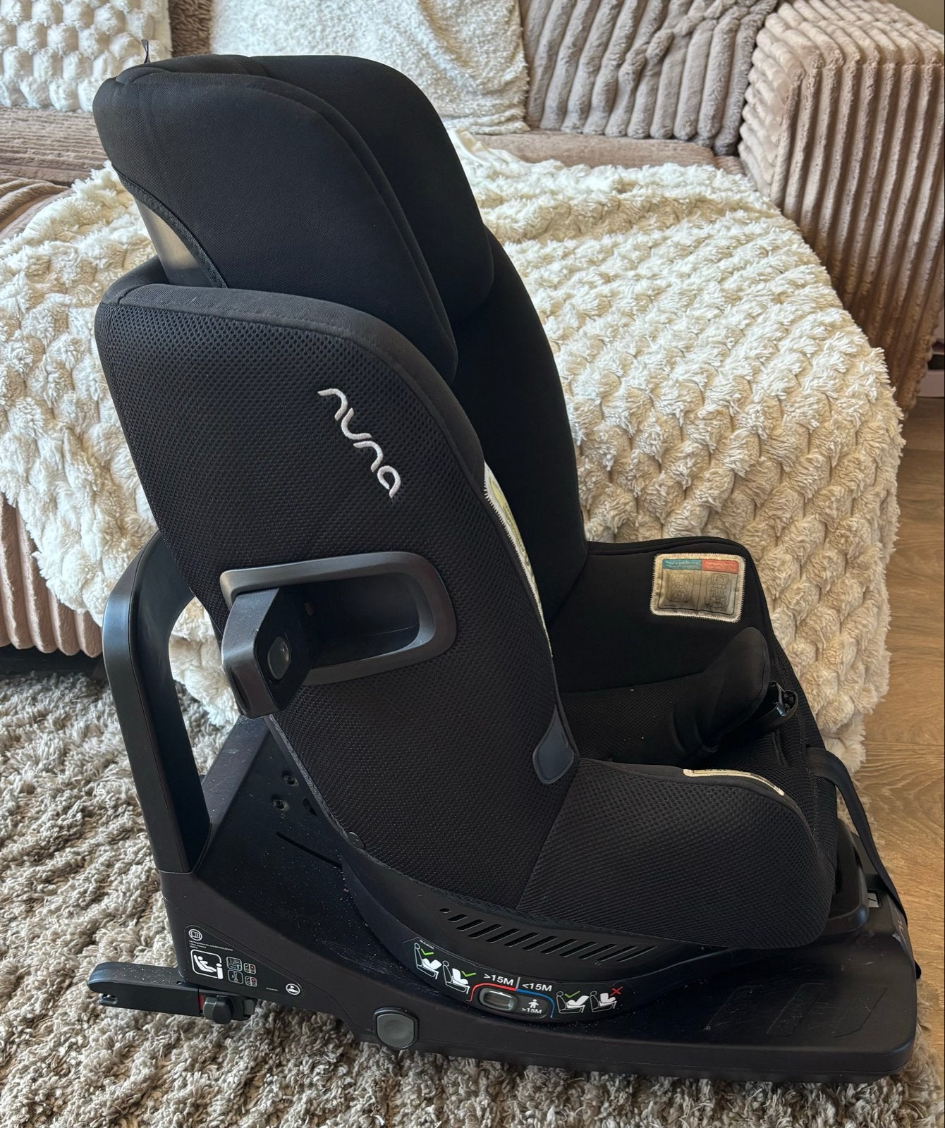 Twee Nuna Prym Autostoel met Isofix en 360 graden draaibaar, Kinderen en Baby's, Autostoeltjes, Gebruikt, 0 t/m 18 kg, Verstelbare rugleuning