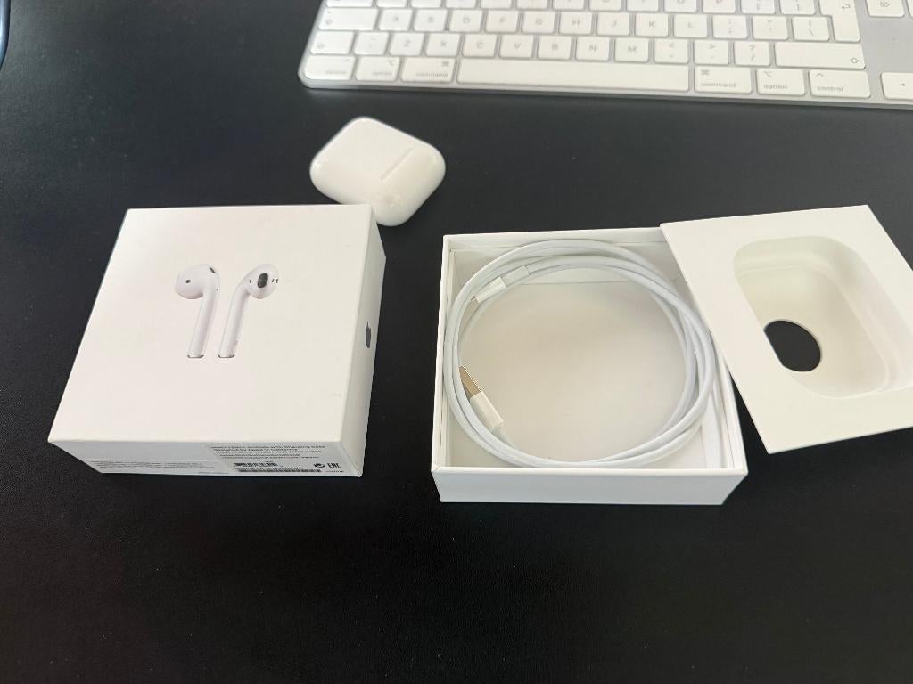 Apple airpods (1ste generatie), Verzenden, Gebruikt, Overige merken