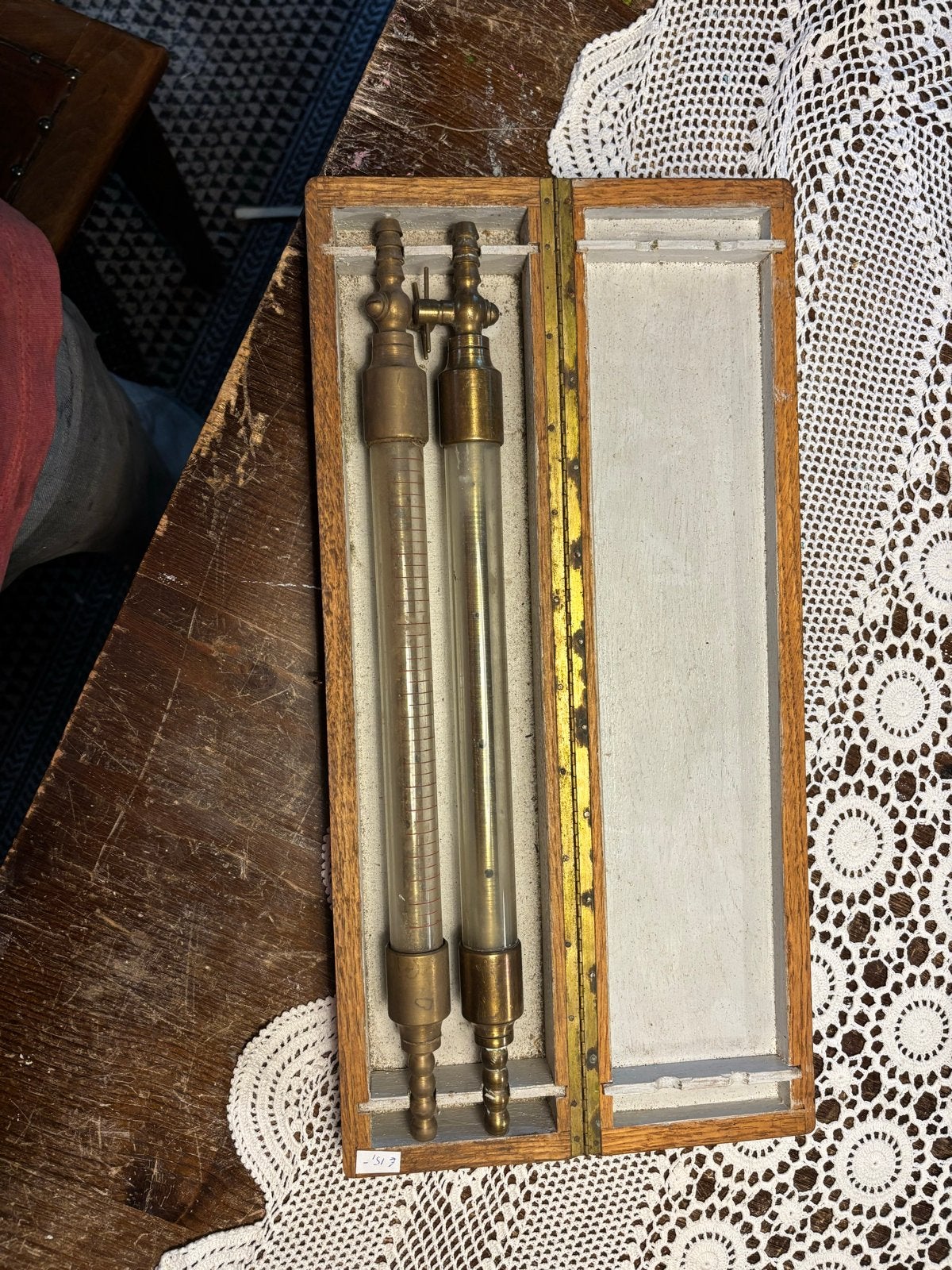 Antieke Vloeistof Snelheidsmeter in Houten Kistje, Antiek en Kunst, Ophalen of Verzenden