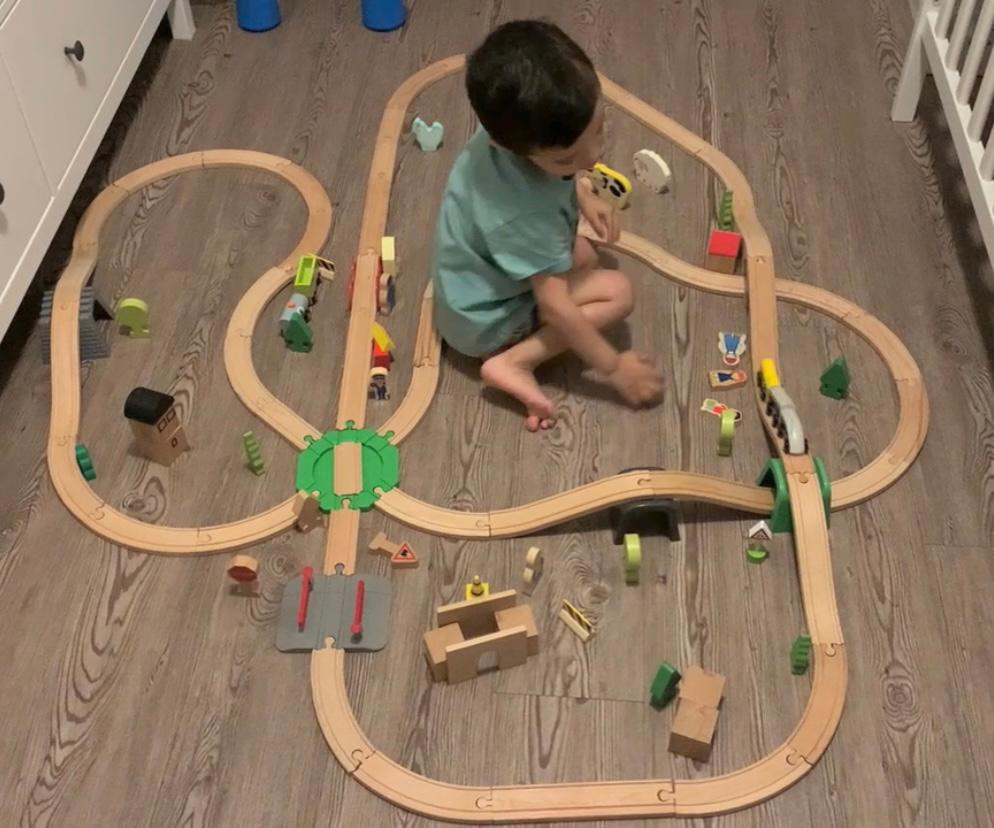Grote houten treinbaan set met accessoires, Ophalen of Verzenden, Gebruikt