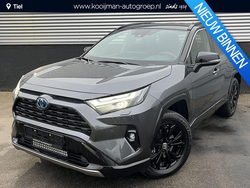 Toyota RAV4 2.5 Hybrid AWD Bi-Tone Trekhaak, Navigatie, 360", Auto's, Toyota, Automaat, Gebruikt, Euro 6, 4 cilinders