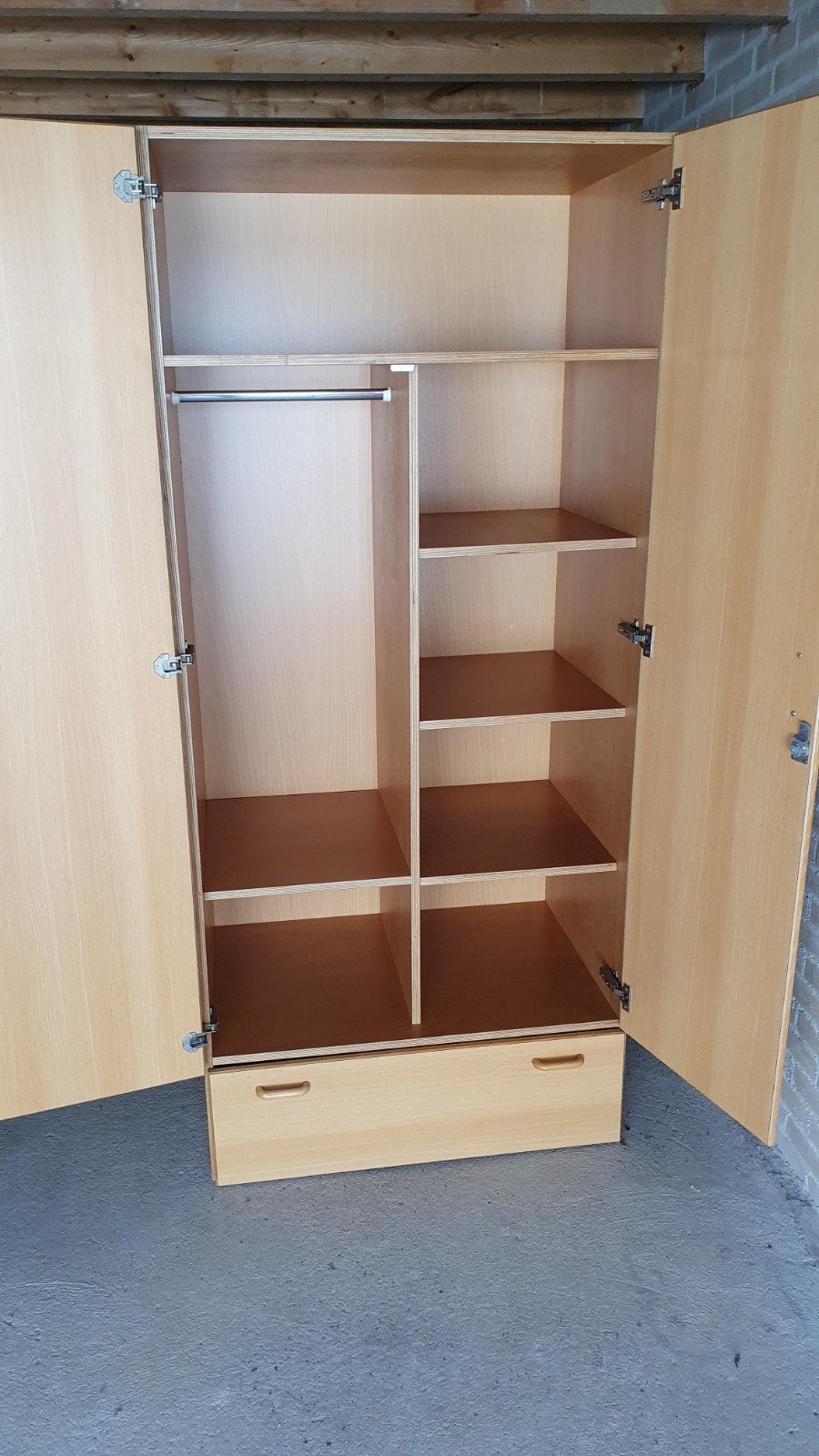 Stevige hang-leg kledingkast, Gebruikt, 50 tot 100 cm, 150 tot 200 cm, Overige houtsoorten