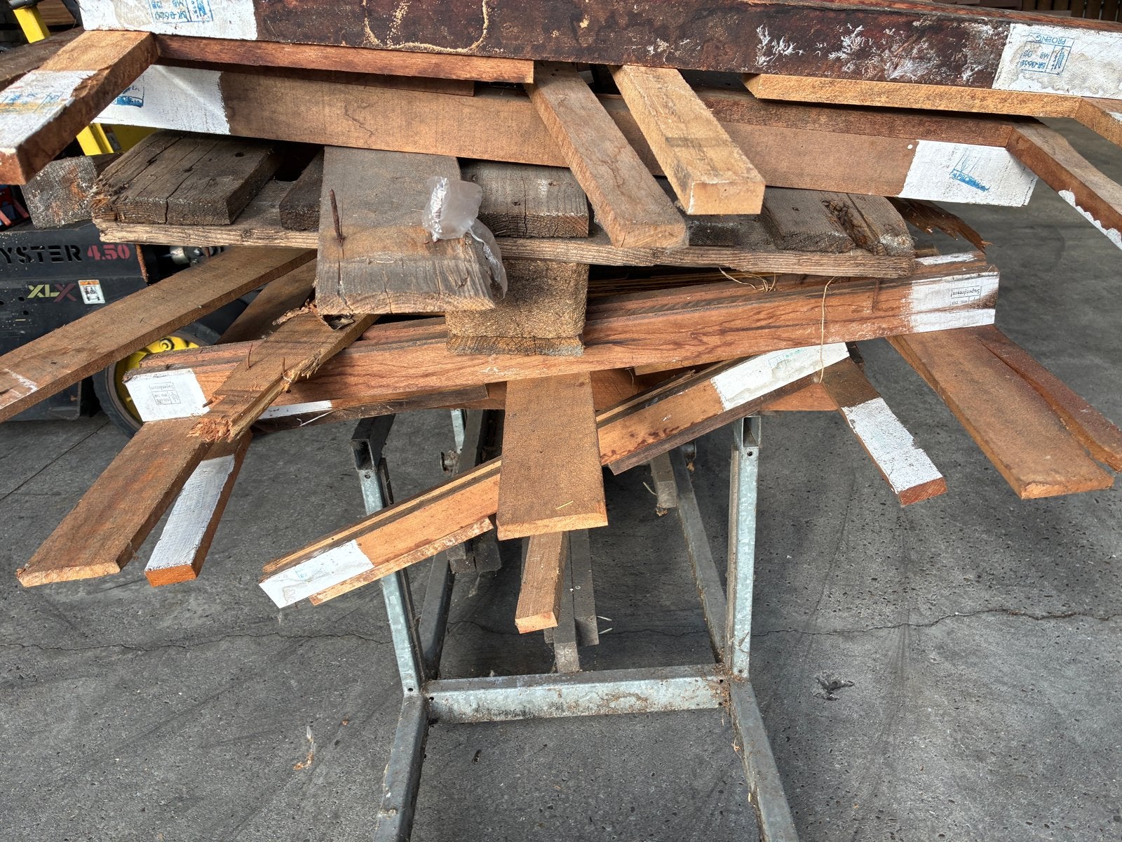 Brandhout en pallets - Partij, Ophalen, Nieuw, 50 mm of meer, Pallet